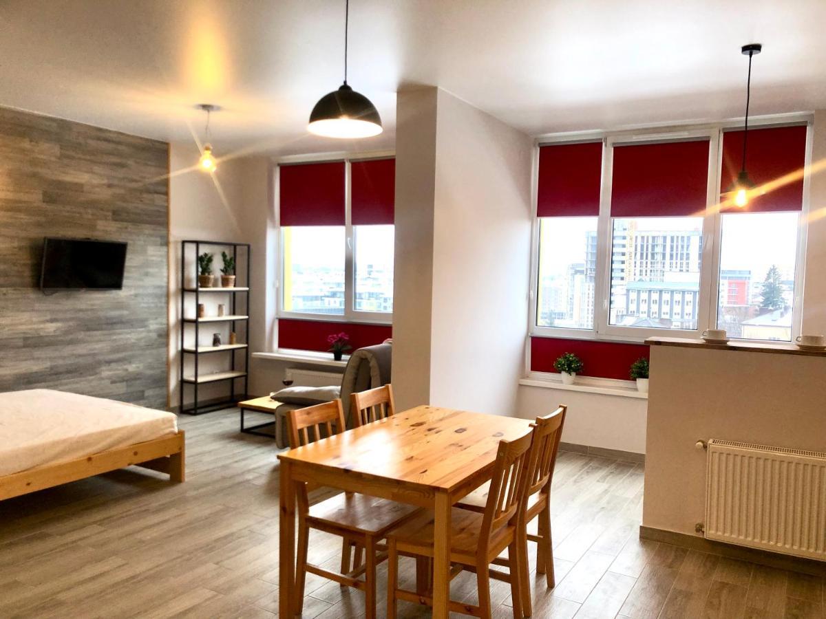 Osapart Beautiful Apartment In A Complex Semycvit Lviv Eksteriør billede