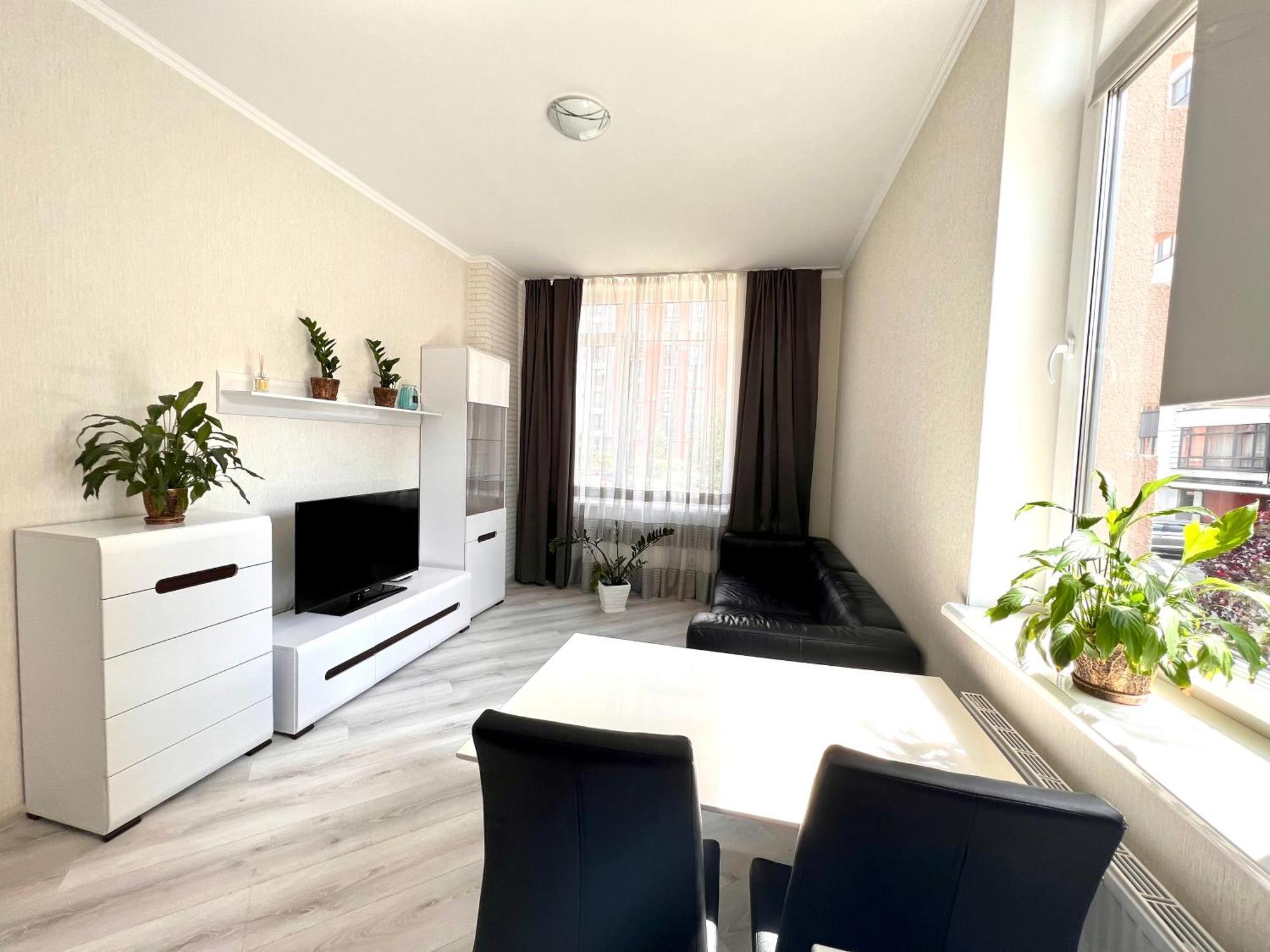 Osapart Beautiful Apartment In A Complex Semycvit Lviv Eksteriør billede