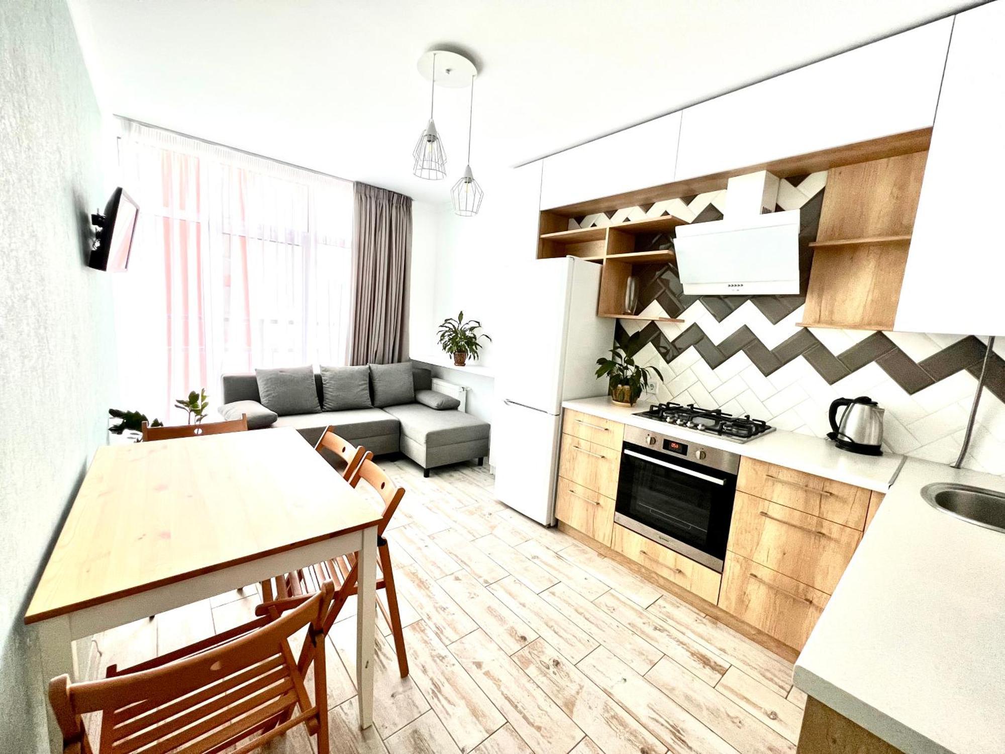 Osapart Beautiful Apartment In A Complex Semycvit Lviv Eksteriør billede